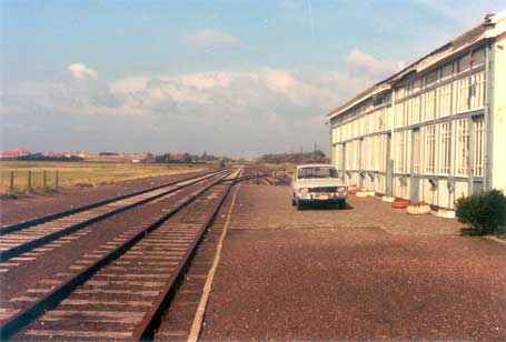 Sration Nieuwpoort-Stad na W.O.I.kant sporen